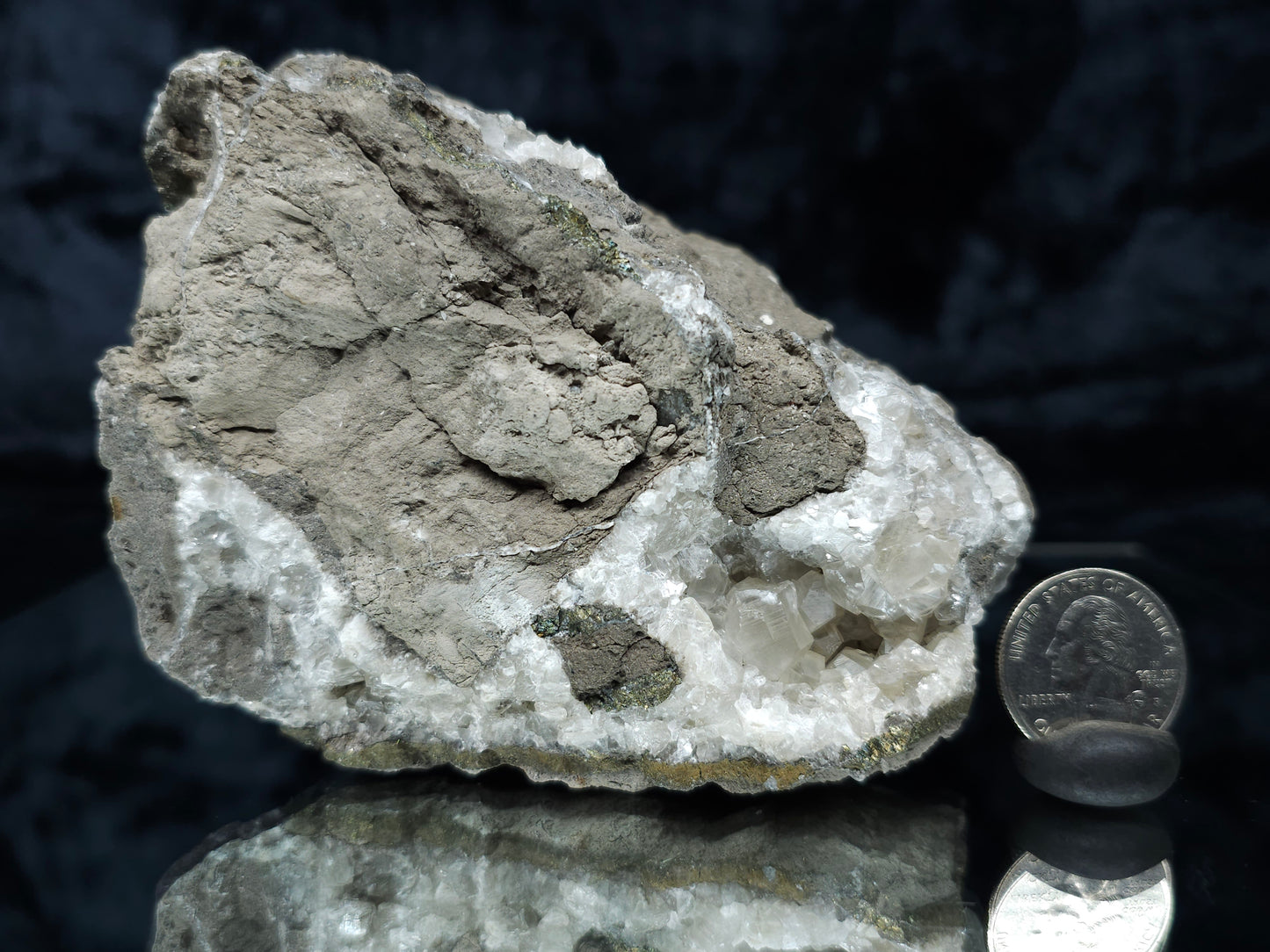 #33156 Super clear Nailhead Spar Calcite geode with Chalcopyrite ore and multiple small fossils in the matrix