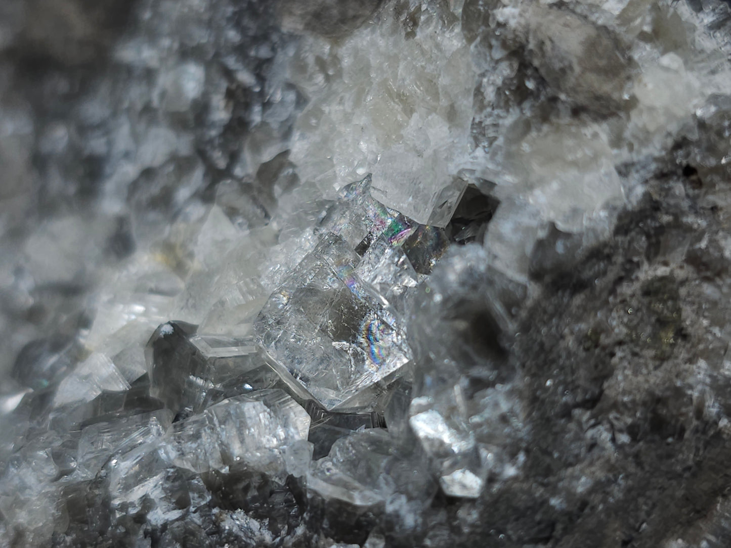#33157 Super clear Nailhead Spar Calcite cluster with Chalcopyrite ore and multiple small fossils in the matrix