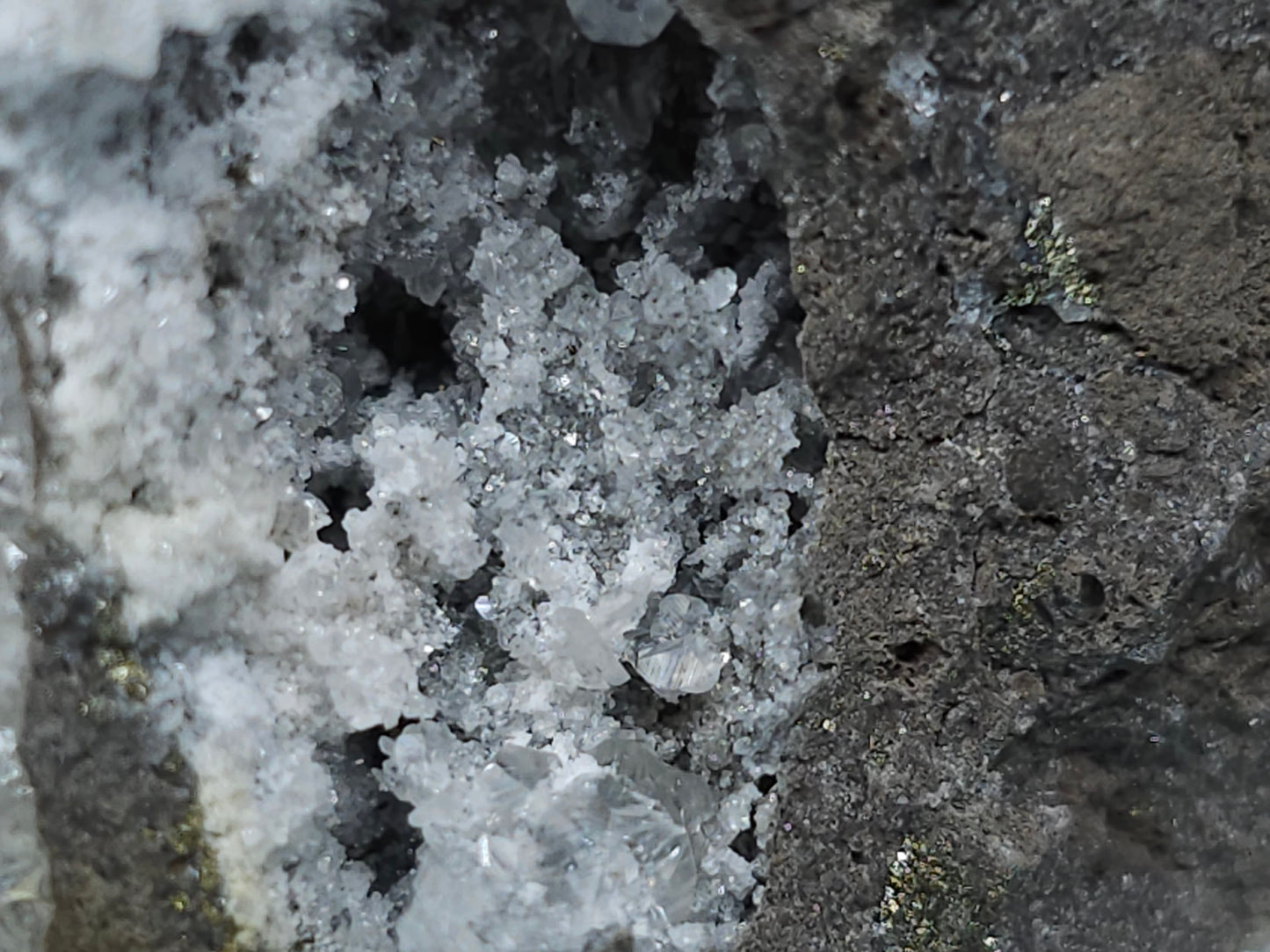 #33159 Super clear Nailhead Spar Calcite geode with Chalcopyrite ore and multiple small fossils in the matrix