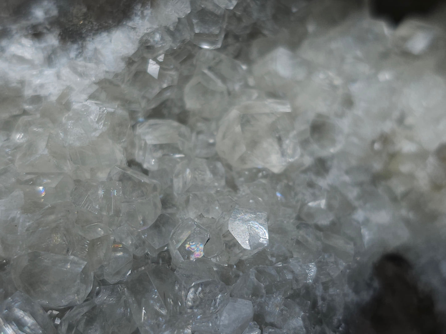 #33163 Super clear Nailhead Spar Calcite geode with Chalcopyrite ore and multiple small fossils in the matrix