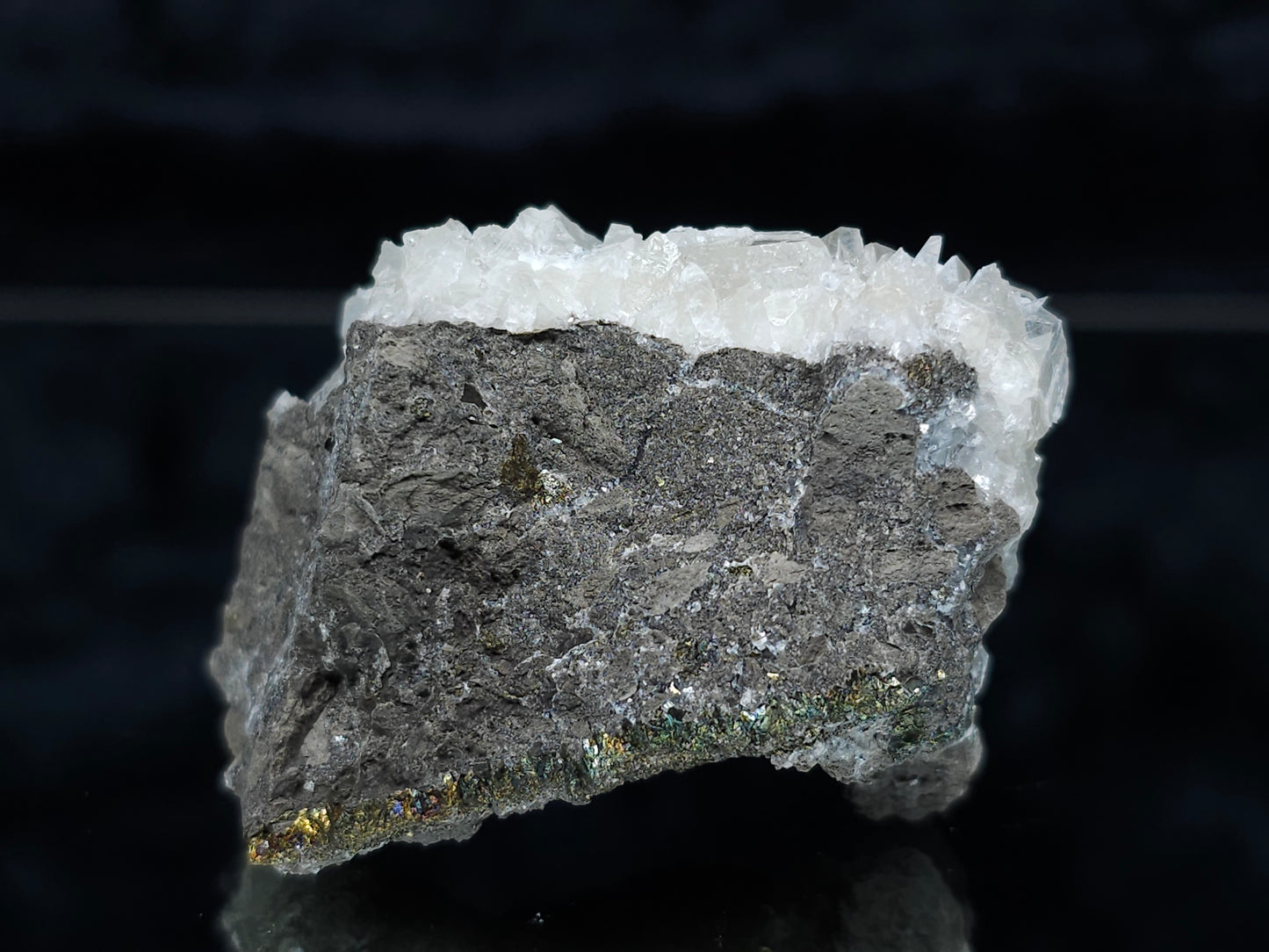 #33166 Super clear Nailhead Spar Calcite cluster with Chalcopyrite ore and multiple small fossils in the matrix