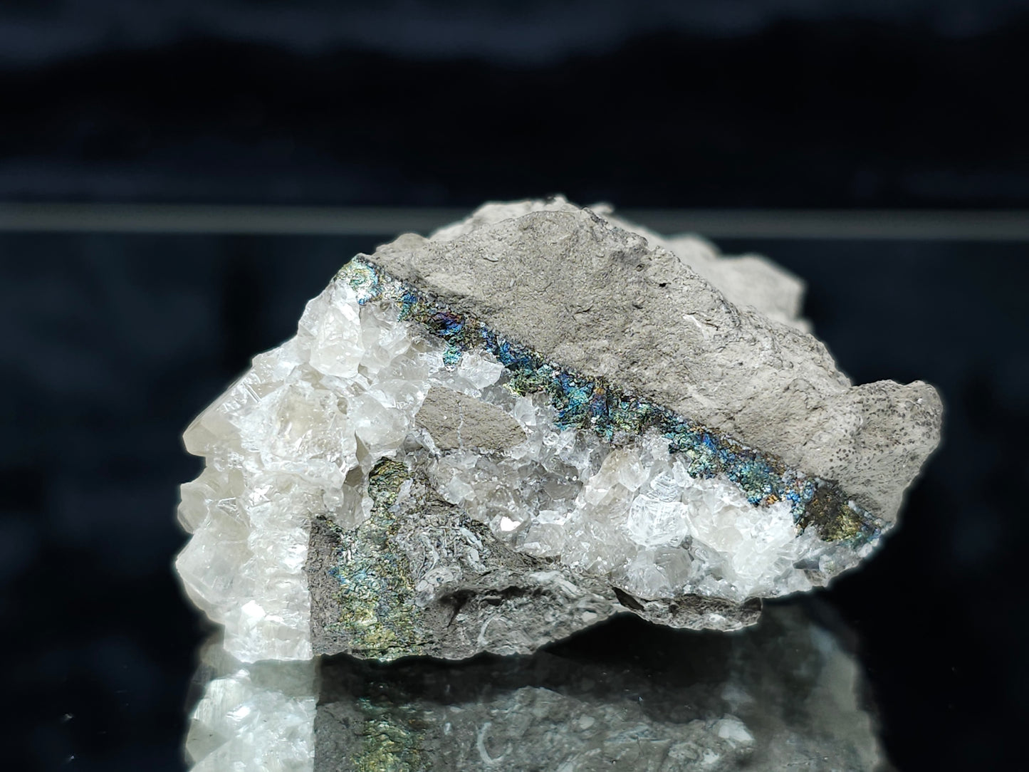 #33168 Super clear Nailhead Spar Calcite cluster with Chalcopyrite ore and multiple small fossils in the matrix
