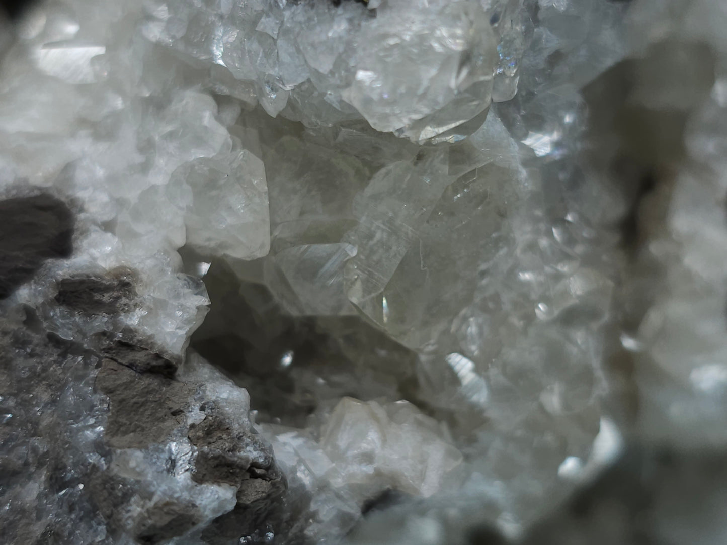 #33161 Super clear Nailhead Spar Calcite geode with Chalcopyrite ore and multiple small fossils in the matrix