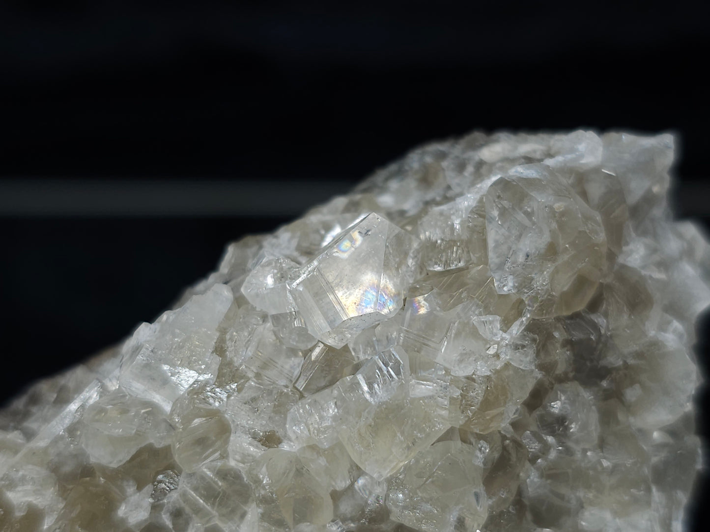 #33180 Special clear Nailhead Spar Calcite cluster with Chalcopyrite ore and multiple small fossils in the matrix