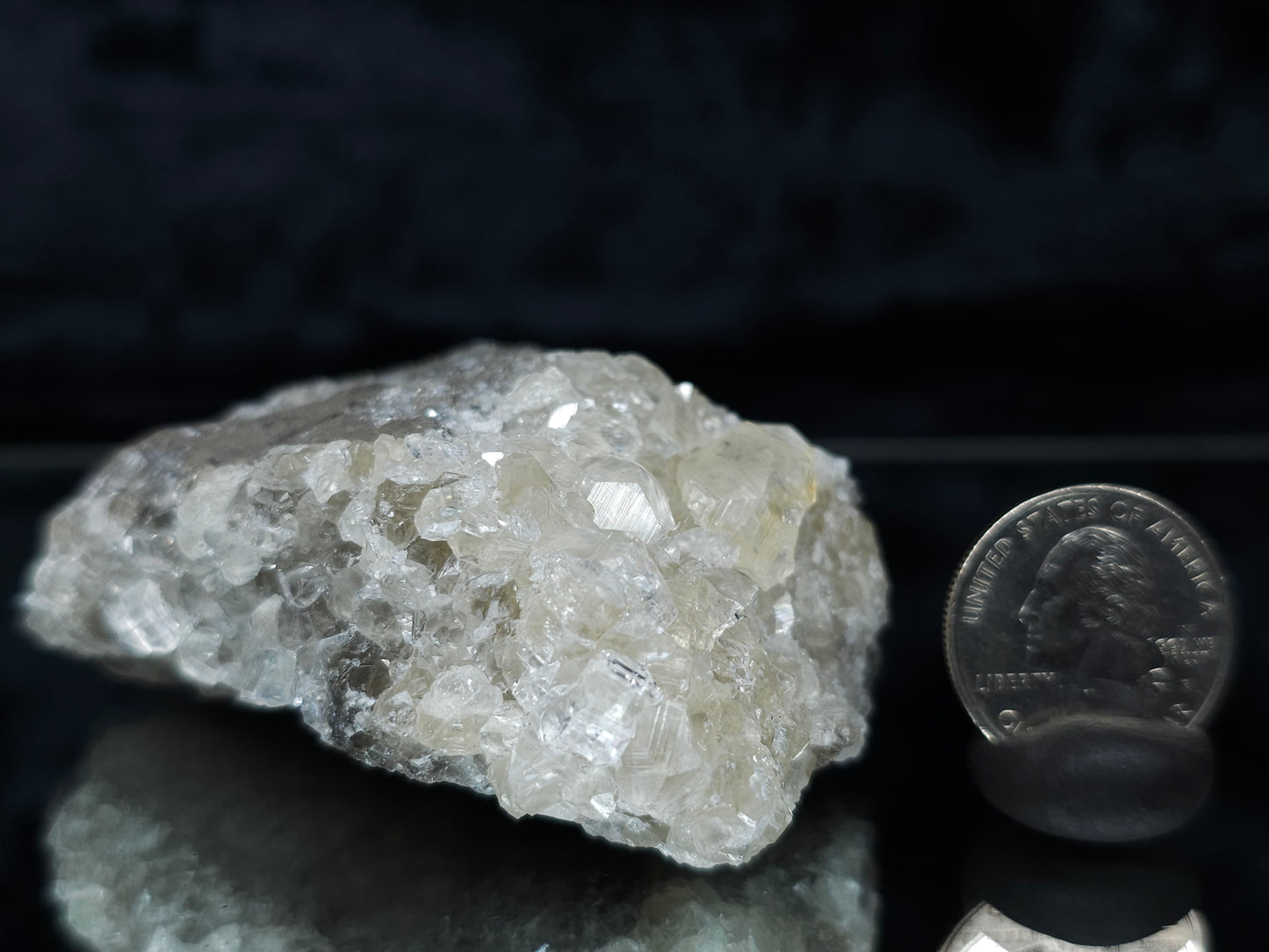 #33189 Special clear Nailhead Spar Calcite cluster with Chalcopyrite ore and multiple small fossils in the matrix