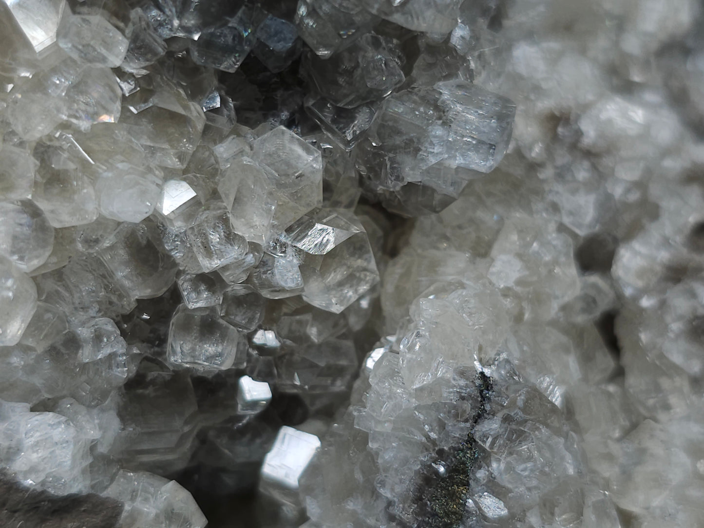 #33194 Special clear Nailhead Spar Calcite cluster with Chalcopyrite ore and multiple small fossils in the matrix