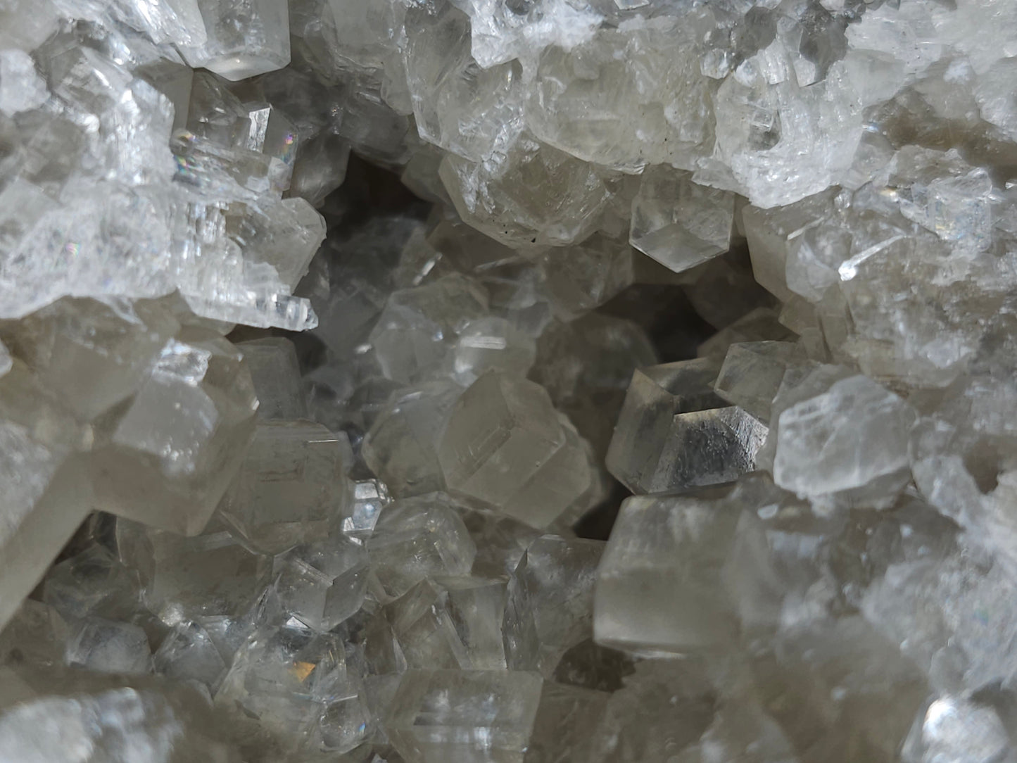 #33200 Special clear Nailhead Spar Calcite cluster and geode with Chalcopyrite ore and multiple small fossils in the matrix