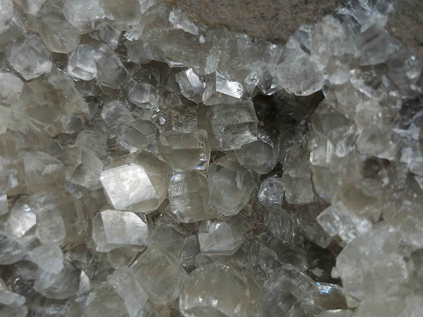 #33205 Super clear Nailhead Spar Calcite geode and Chalcopyrite ore and multiple small fossils in the matrix