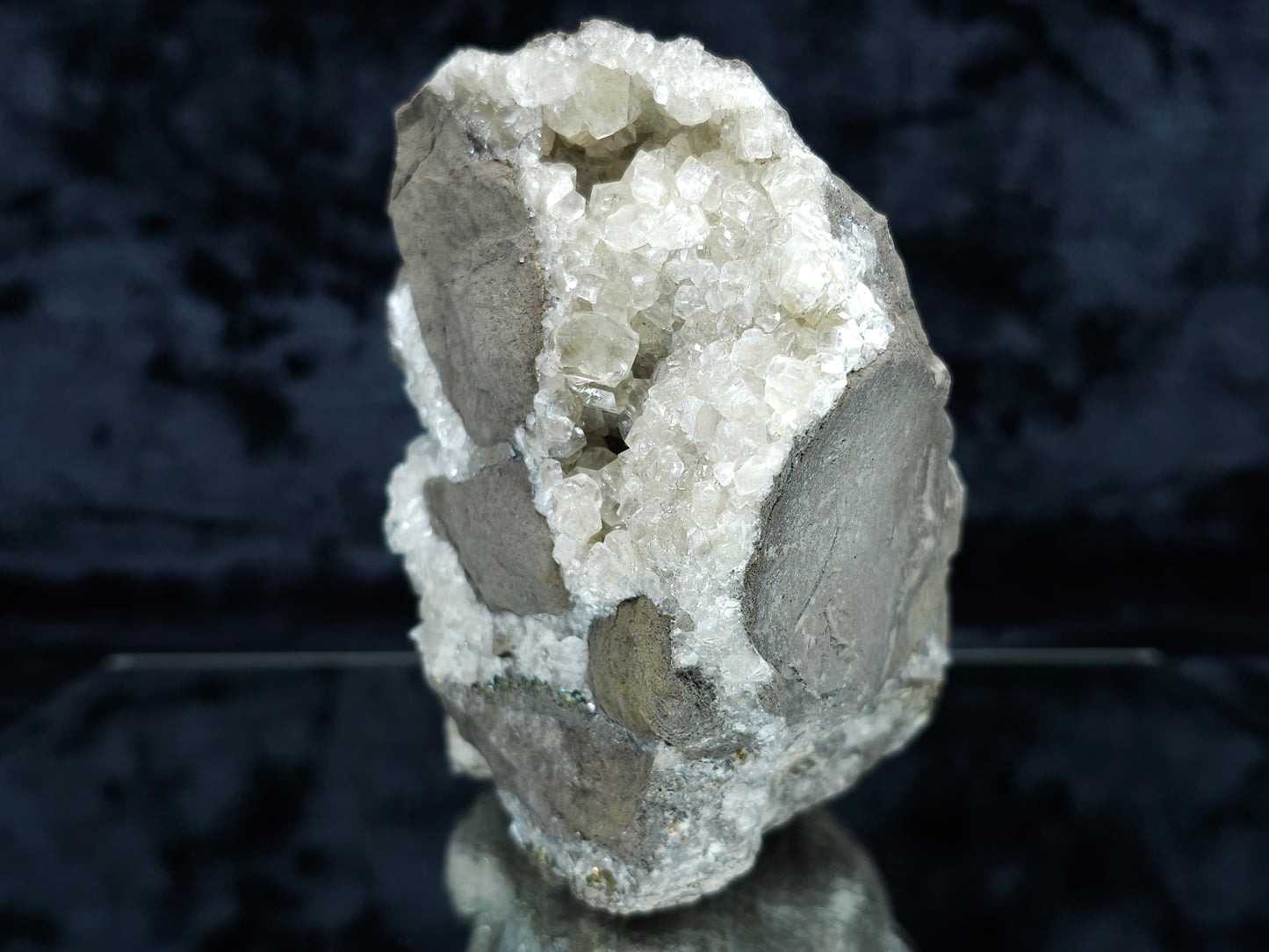 #33207 Super clear Nailhead Spar Calcite geode and Chalcopyrite ore and multiple small fossils