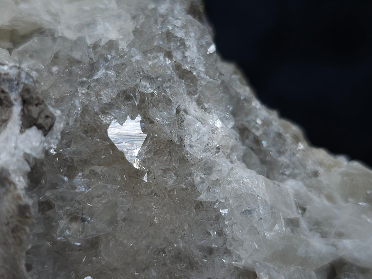 #33208 Super clear Nailhead Spar Calcite cluster and Chalcopyrite ore and multiple small fossils in the matrix