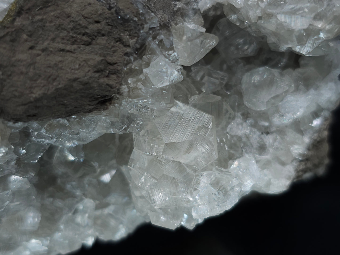 #33216 Super clear Nailhead Spar Calcite geode and Chalcopyrite ore and multiple small fossils in the matrix