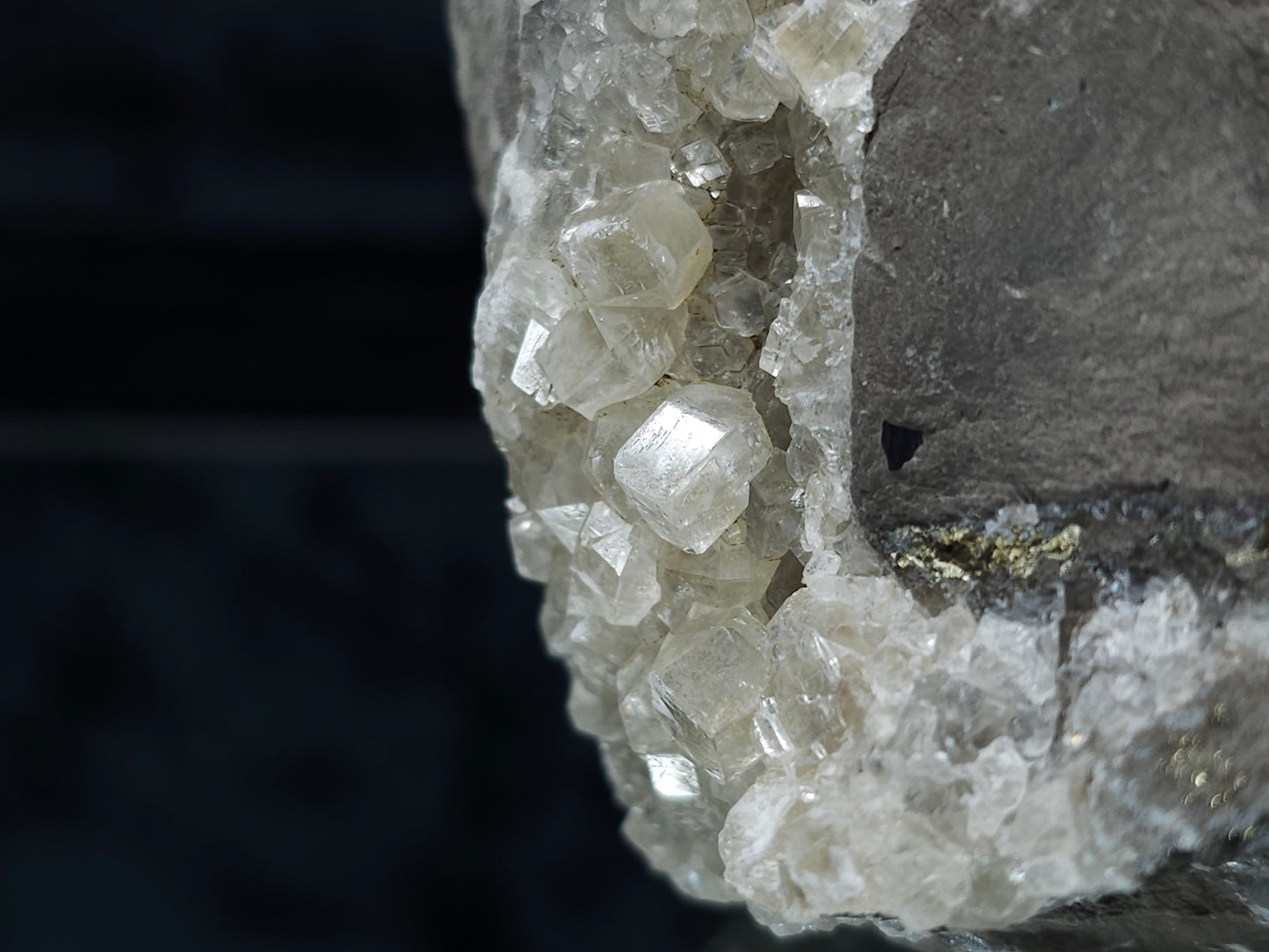#33218 Super clear Nailhead Spar Calcite geode and Chalcopyrite ore and multiple small fossils