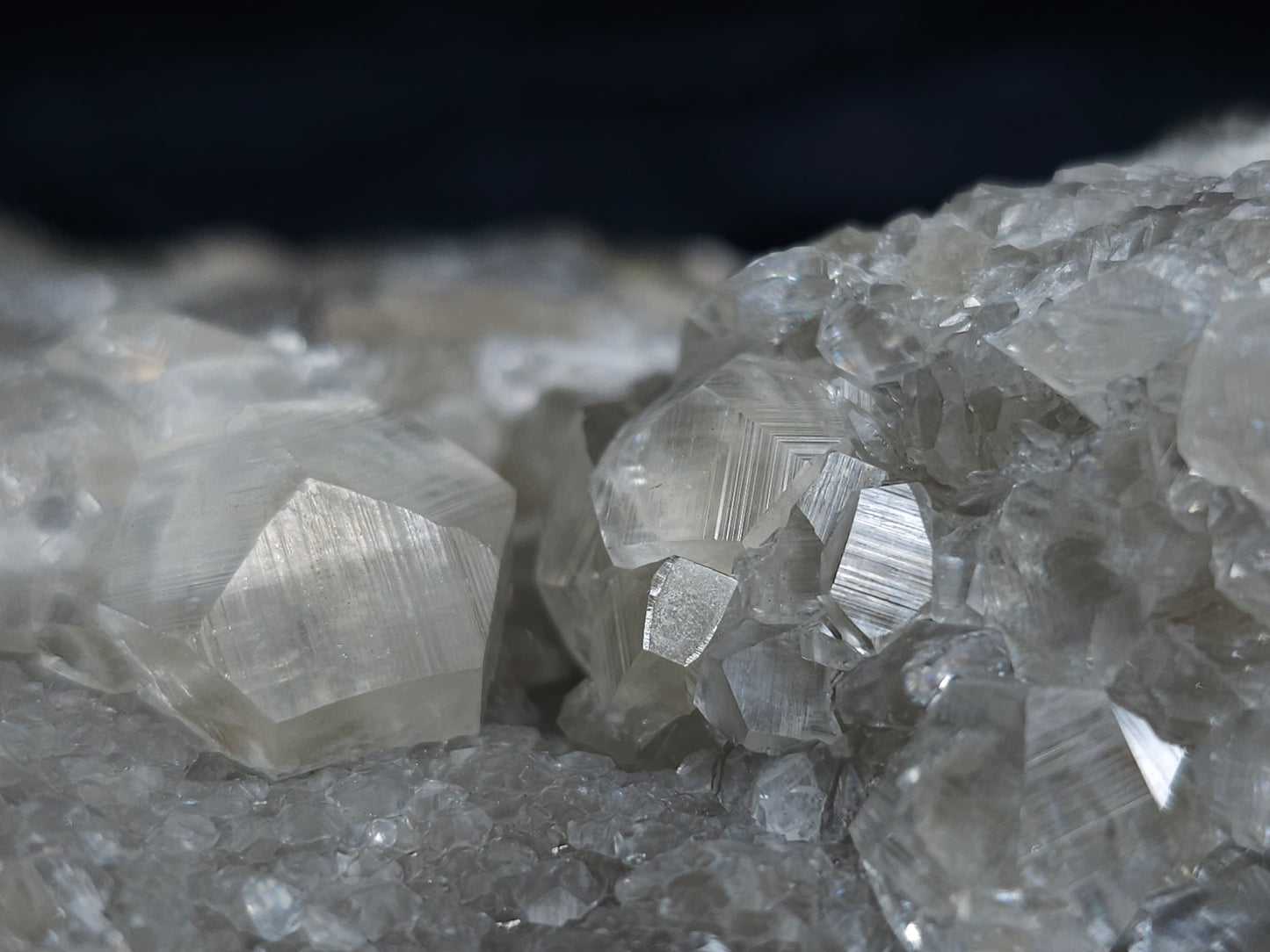 #33220 Super clear Nailhead Spar Calcite cluster and Chalcopyrite ore and multiple small fossils in the matrix