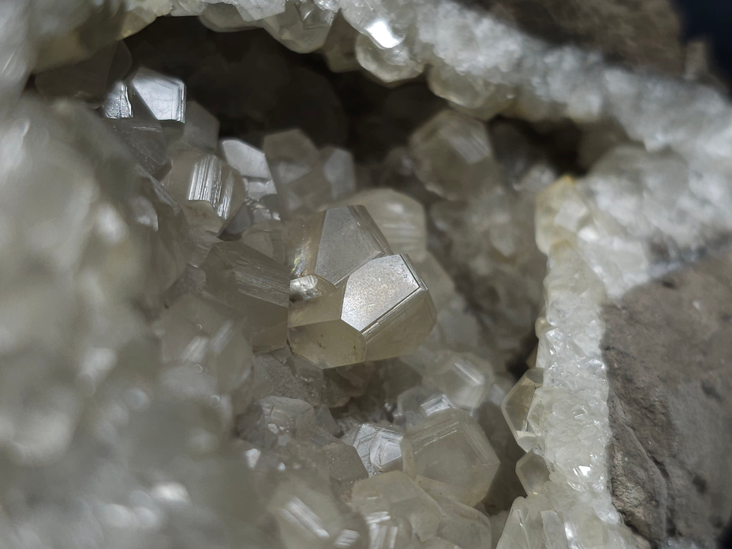 #33973 Super clear Nailhead Spar Calcite geode and Chalcopyrite ore and multiple small fossils in the matrix