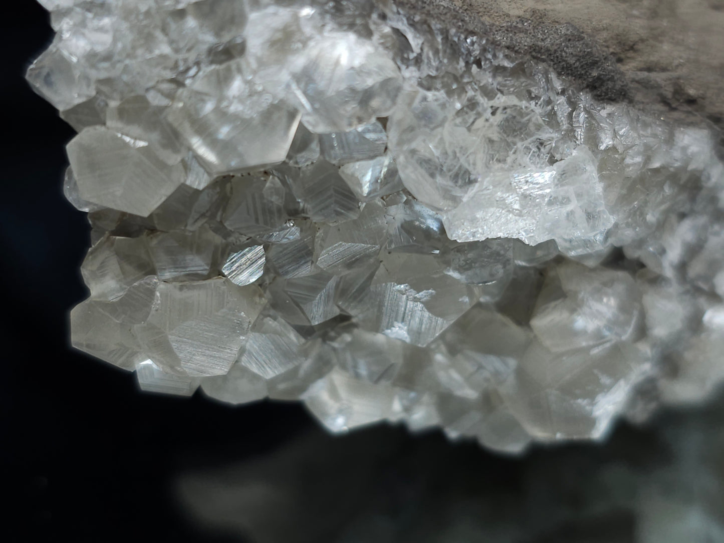 #33976 Super clear Nailhead Spar Calcite geode and Chalcopyrite ore and multiple small fossils in the matrix
