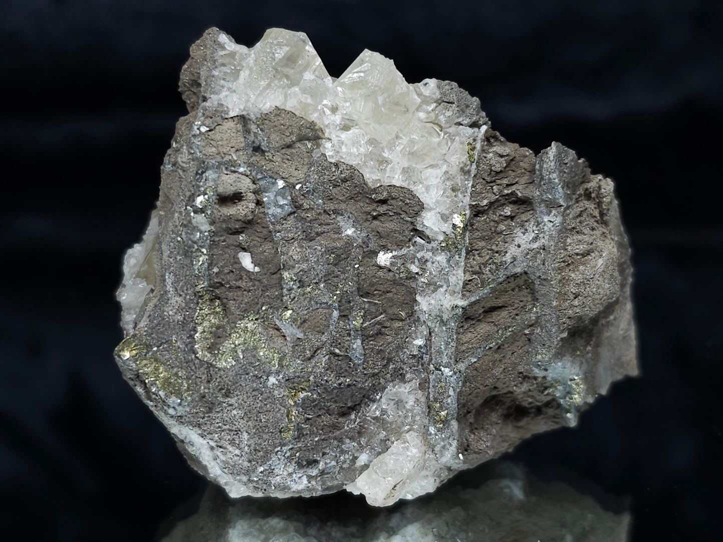 #33980 Super clear Nailhead Spar Calcite cluster and Chalcopyrite ore and multiple small fossils in the matrix