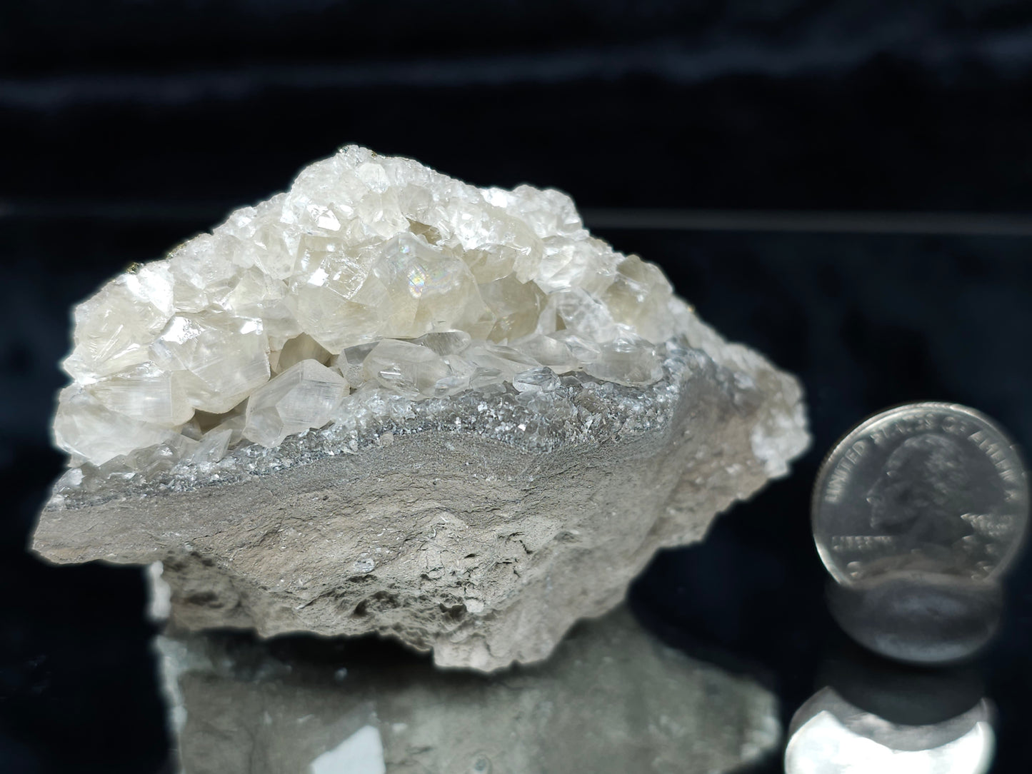 #33985 Super clear Nailhead Spar Calcite cluster and Chalcopyrite ore and multiple small fossils in the matrix