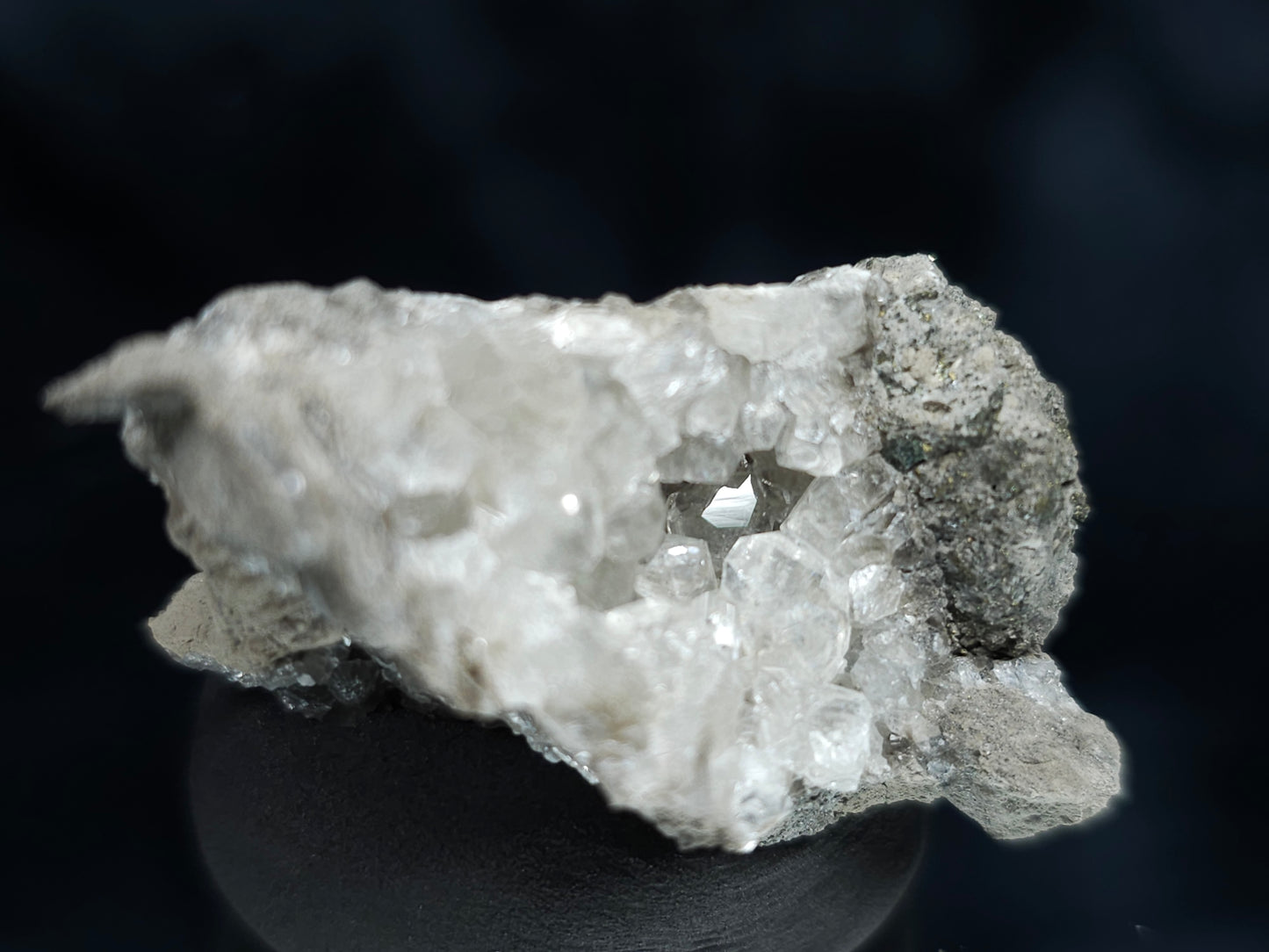 #33994 Super clear Nailhead Spar Calcite geode and Chalcopyrite ore and multiple small fossils in the matrix