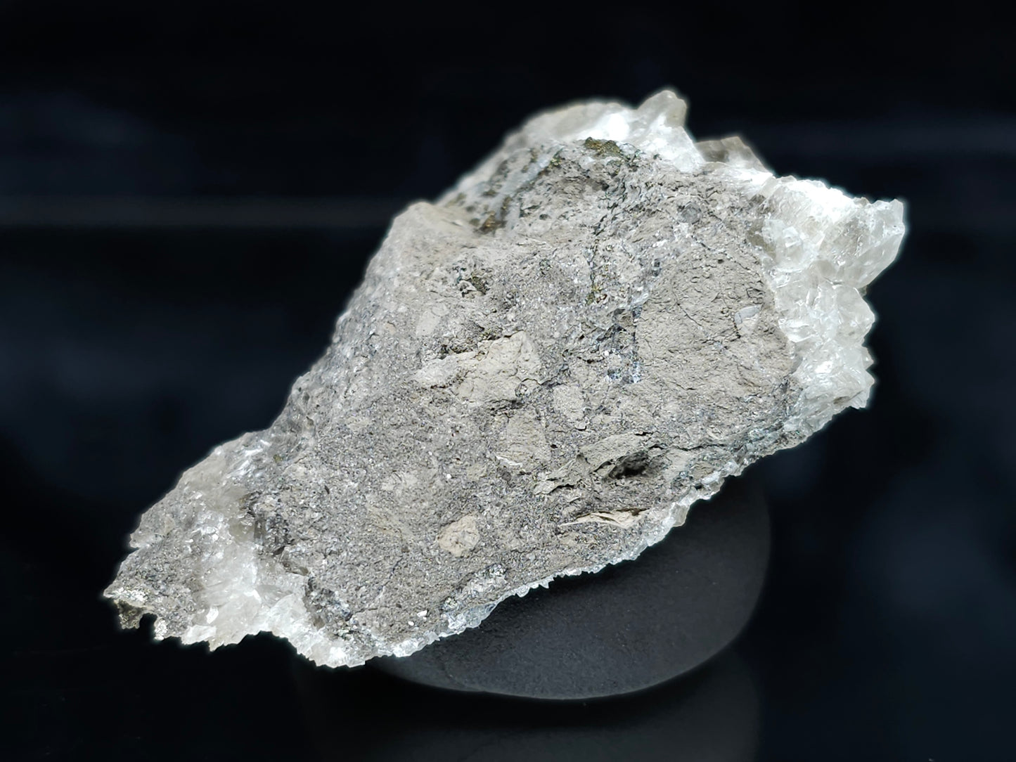 #34005 Super clear Nailhead Spar Calcite cluster and Chalcopyrite ore and multiple small fossils in the matrix
