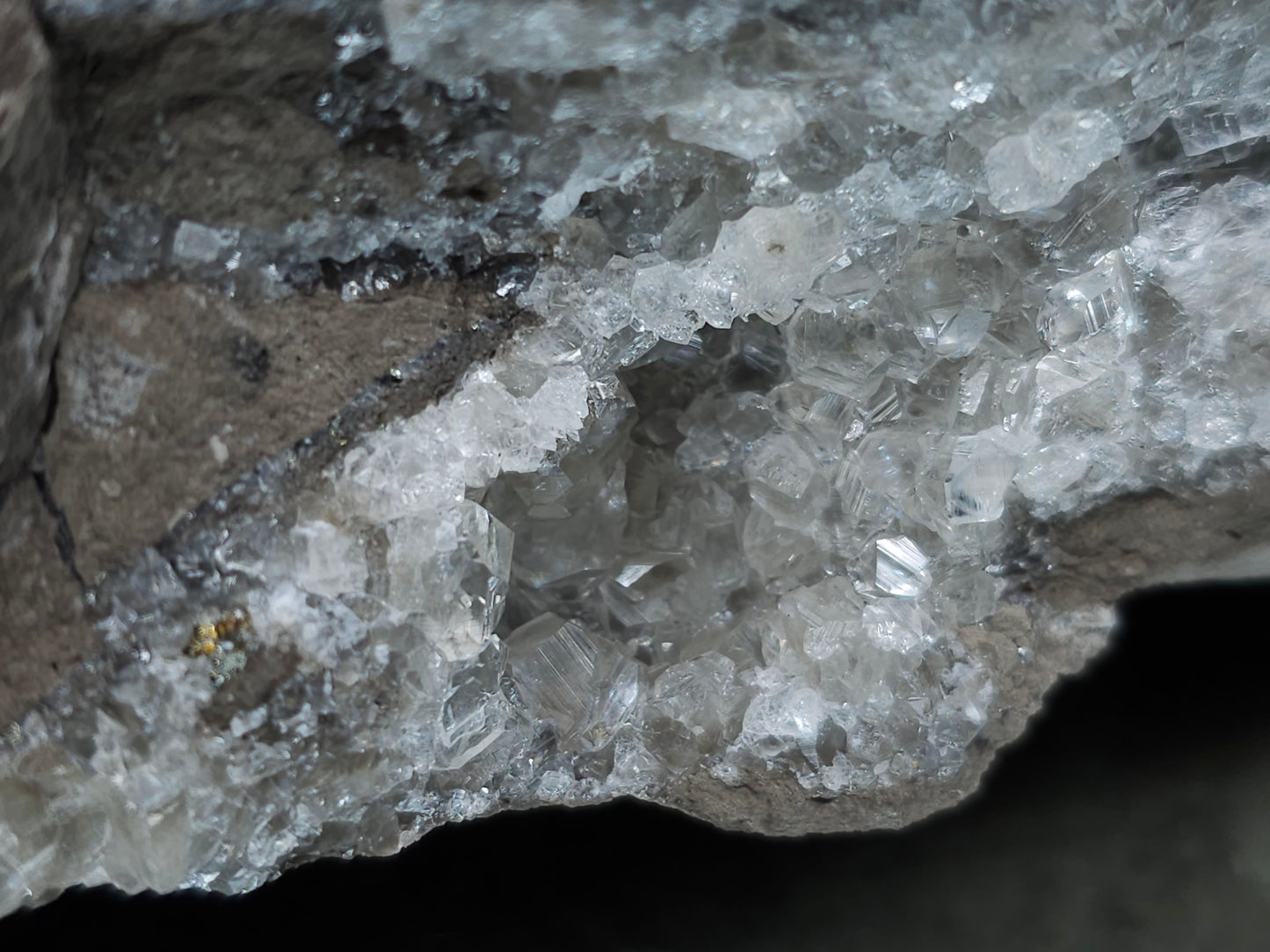 #34012 Super clear Nailhead Spar Calcite cluster and Chalcopyrite ore and multiple small fossils in the matrix