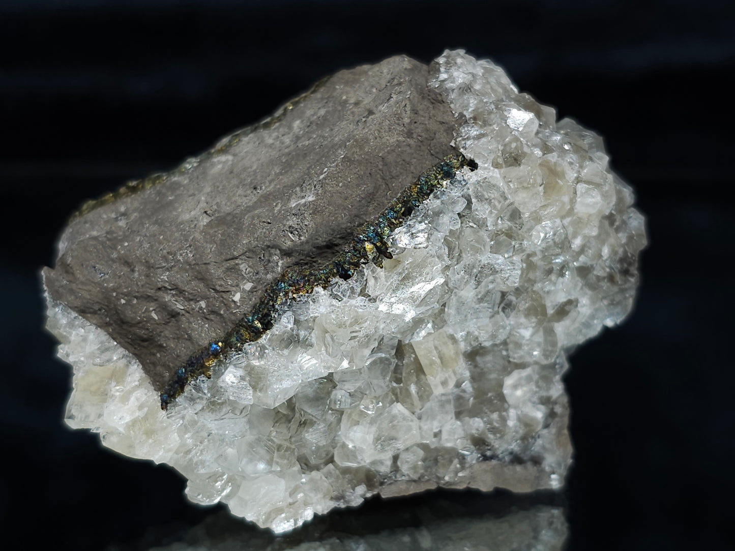 #34018-C Super clear Nailhead Spar Calcite cluster and Chalcopyrite ore and multiple small fossils in the matrix