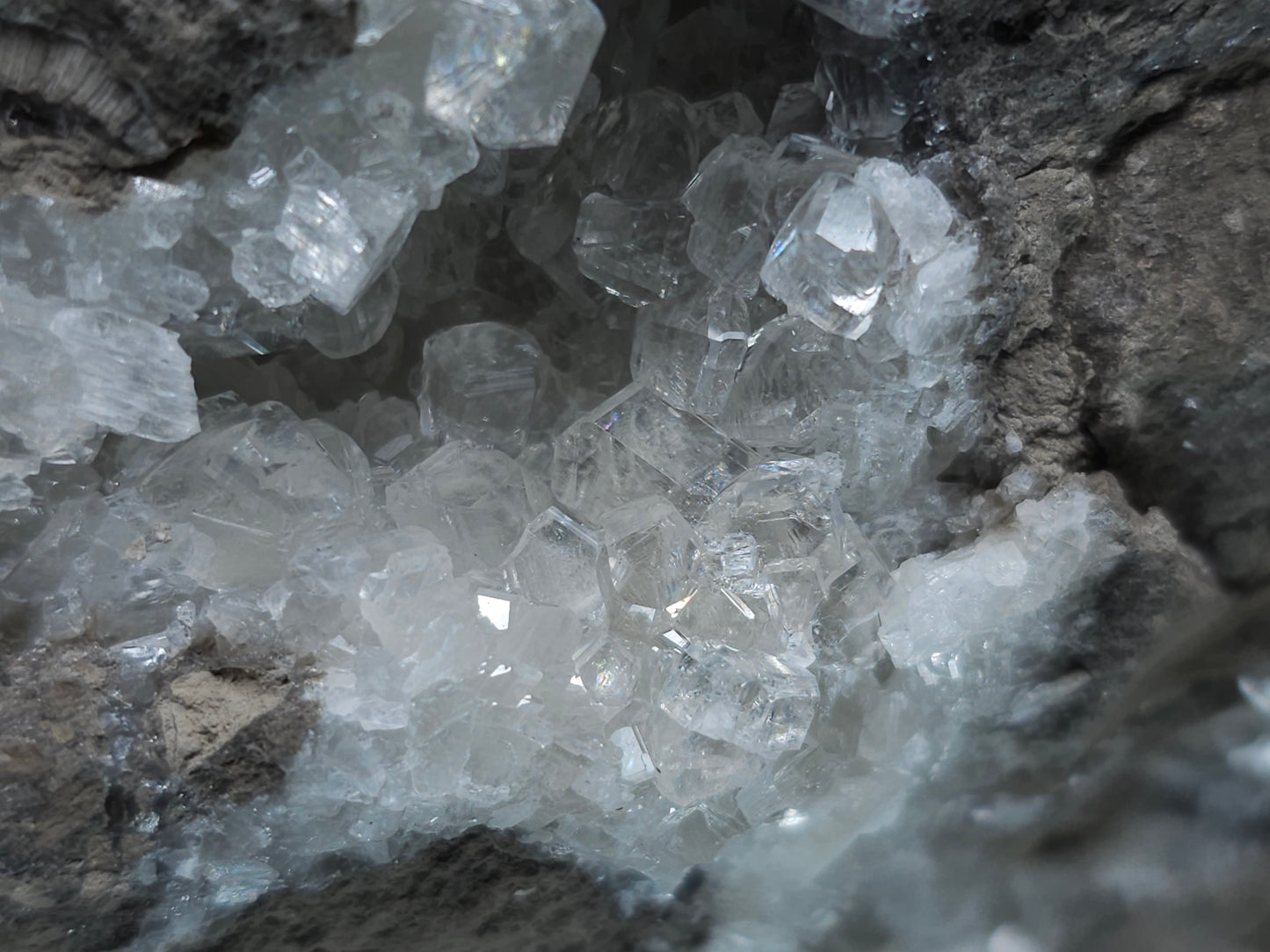 #34019 Super Clear Nailhead Spar Calcite geode it also have Chalcopyrite ore and multiple small fossils in the matrix