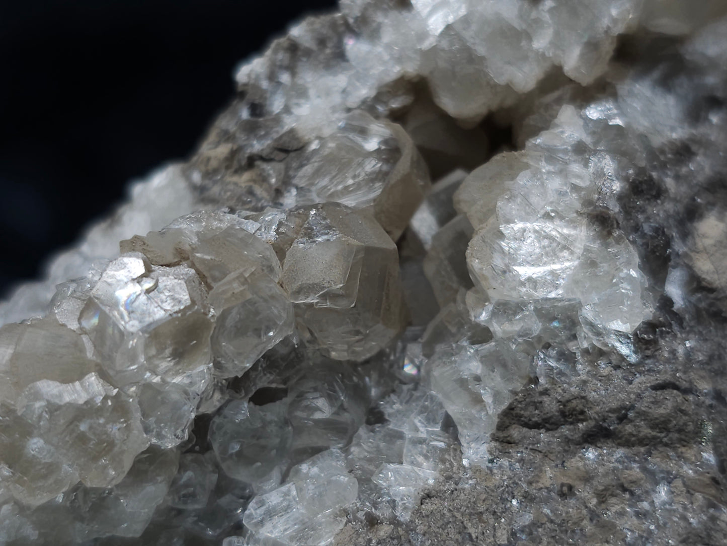 #34019 Super Clear Nailhead Spar Calcite geode it also have Chalcopyrite ore and multiple small fossils in the matrix