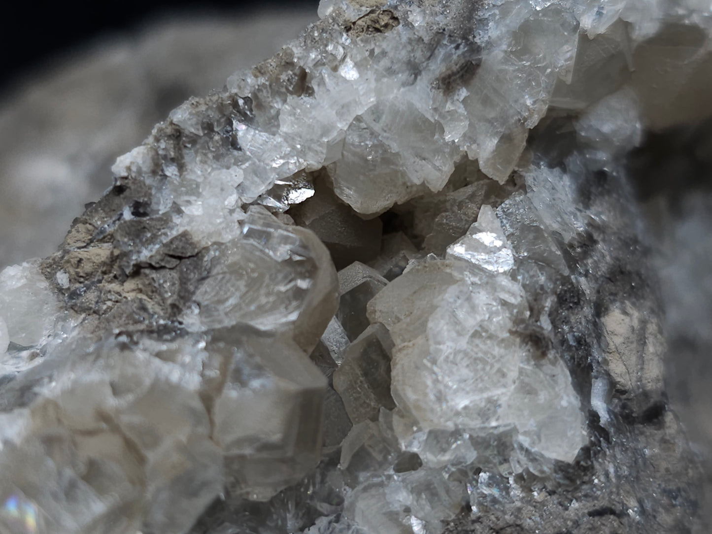 #34019 Super Clear Nailhead Spar Calcite geode it also have Chalcopyrite ore and multiple small fossils in the matrix
