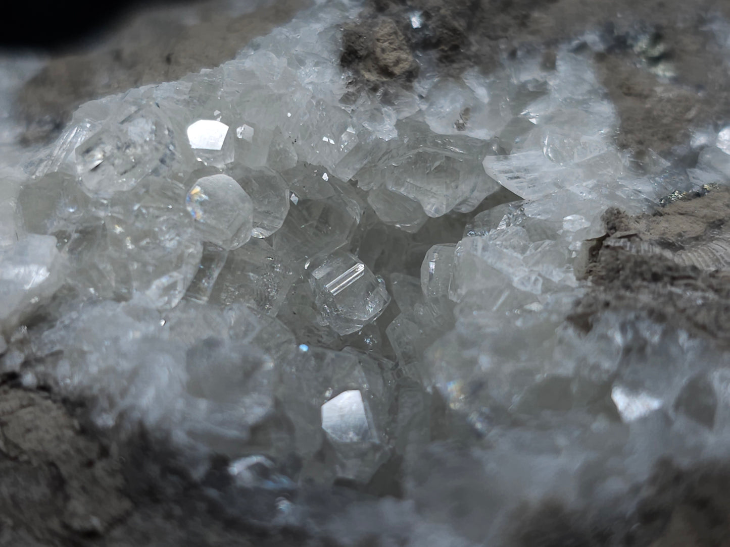 #34019 Super Clear Nailhead Spar Calcite geode it also have Chalcopyrite ore and multiple small fossils in the matrix