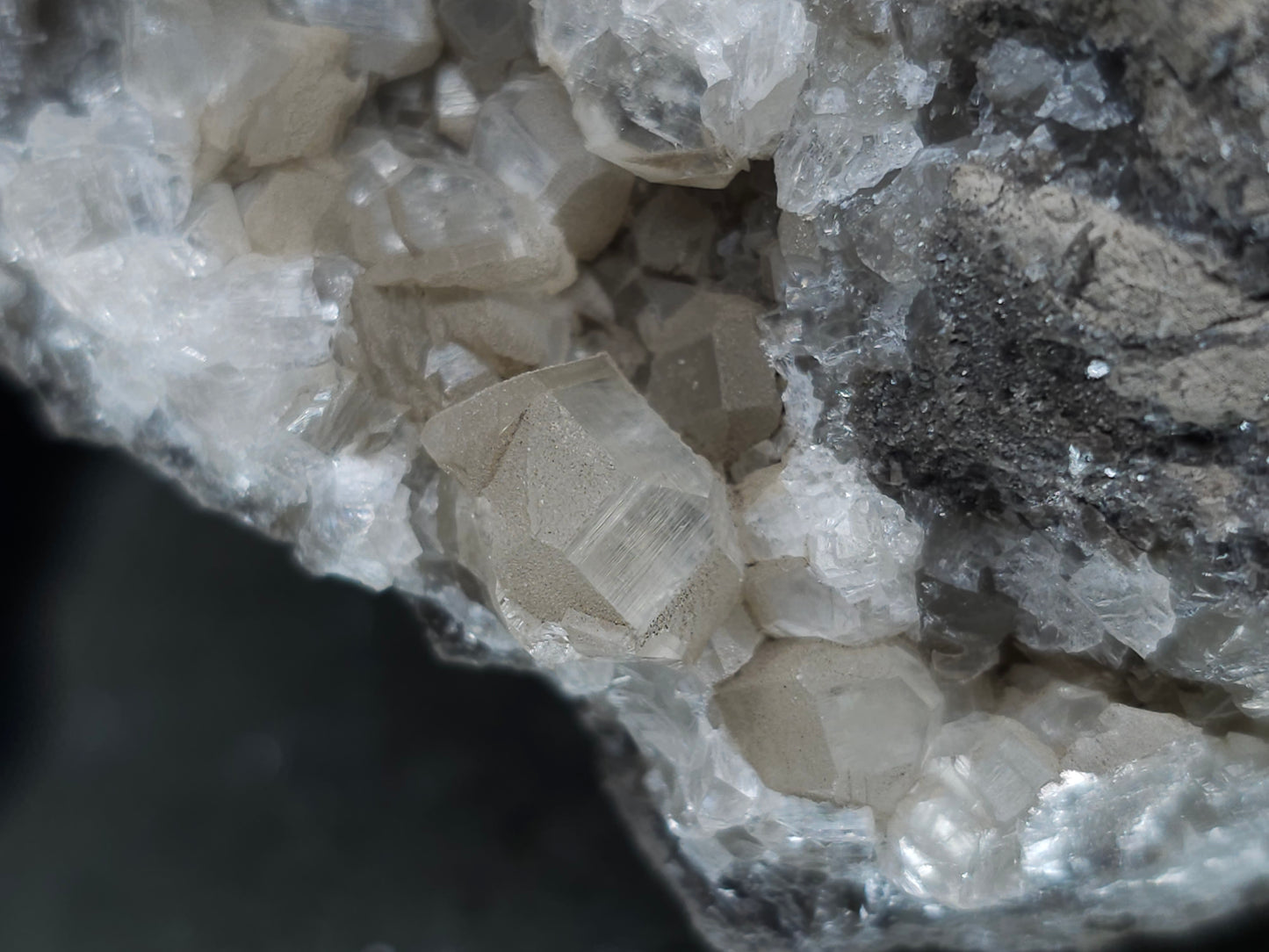 #34019 Super Clear Nailhead Spar Calcite geode it also have Chalcopyrite ore and multiple small fossils in the matrix