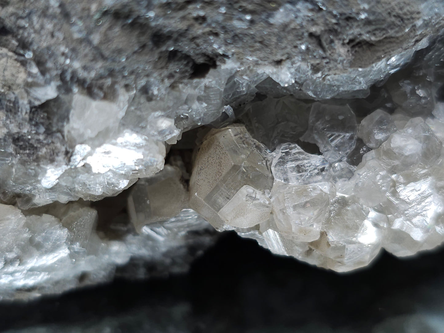 #34019 Super Clear Nailhead Spar Calcite geode it also have Chalcopyrite ore and multiple small fossils in the matrix