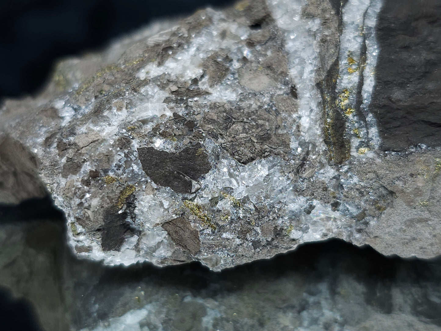 #66048 Hydrothermal Nailhead Spar Calcite geode with golden Chalcopyrite ore deposit formation among small fossils