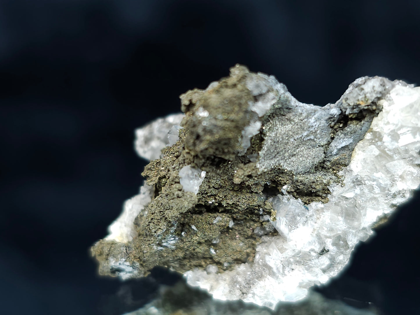 #66114 Clear Nailhead Spar Calcite on hydrothermal Chalcopyrite ore on multiple small fossils