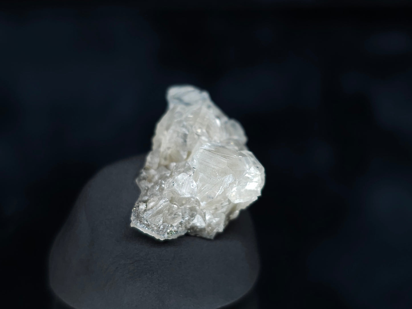 #33548 Super clear Nailhead Spar Calcite tiny cluster and Chalcopyrite ore and multiple small fossils in the matrix