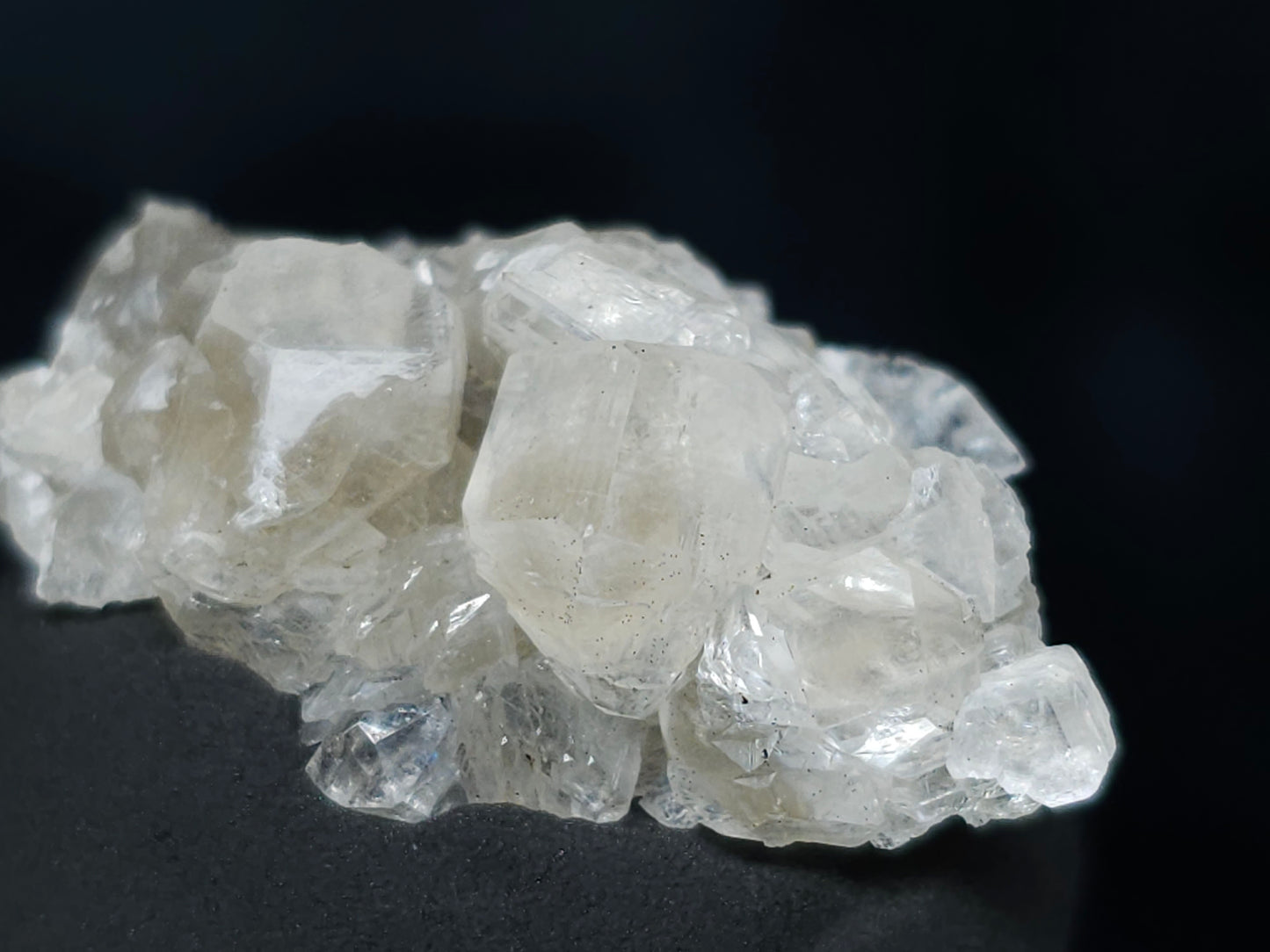 #33579 Super clear Nailhead Spar Calcite tiny cluster