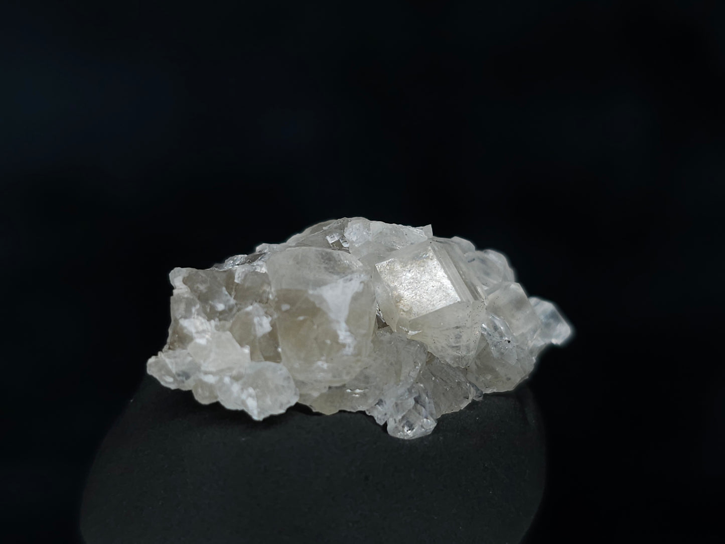 #33579 Super clear Nailhead Spar Calcite tiny cluster