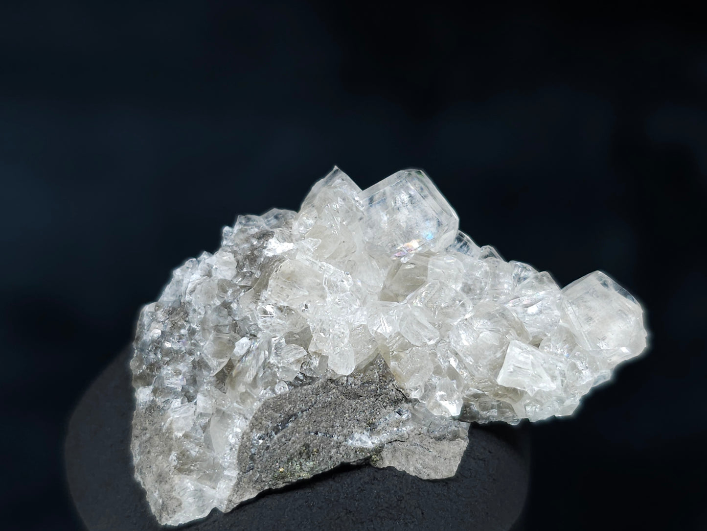 #33592 Super clear Nailhead Spar Calcite tiny cluster and Chalcopyrite ore and multiple small fossils in the matrix
