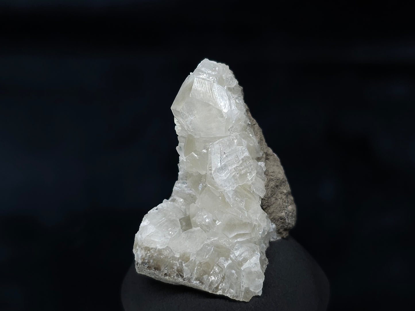 #33598 Super clear Nailhead Spar Calcite tiny cluster
