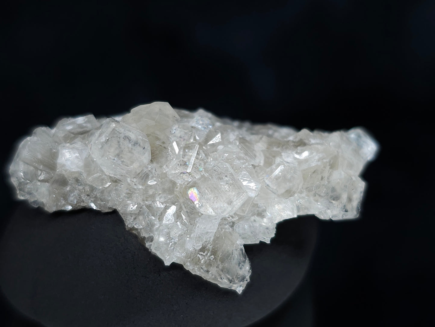 #33608 Super clear Nailhead Spar Calcite tiny cluster