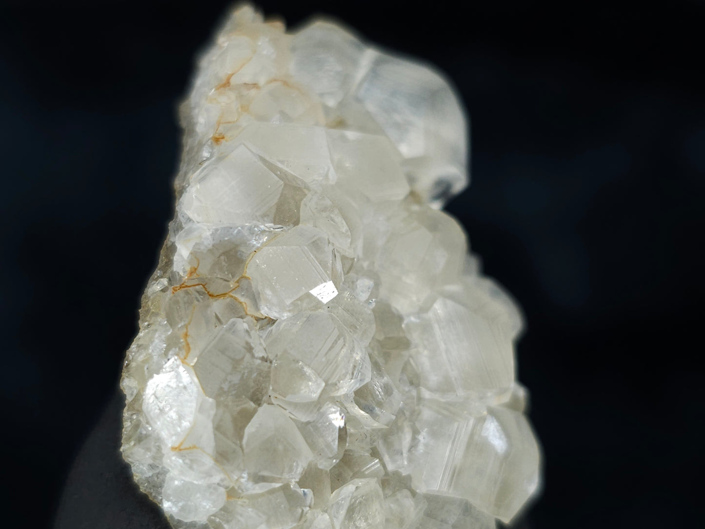 #33621 Super clear Nailhead Spar Calcite tiny cluster