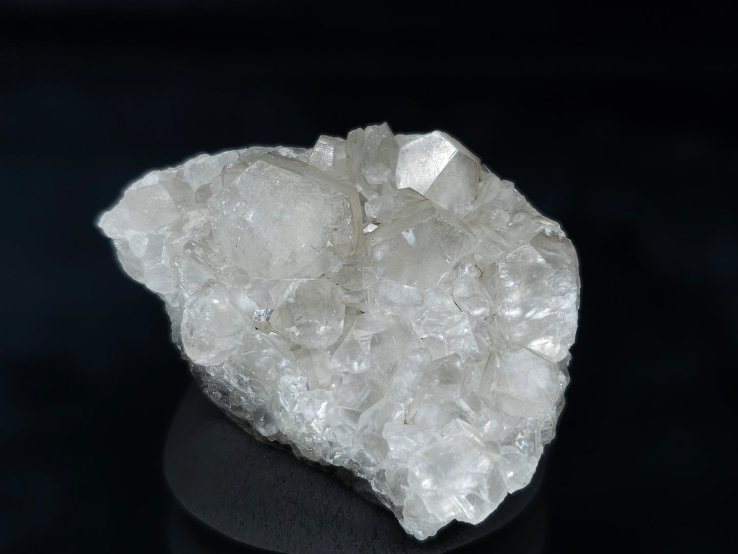 #33622 Super clear Nailhead Spar Calcite tiny cluster
