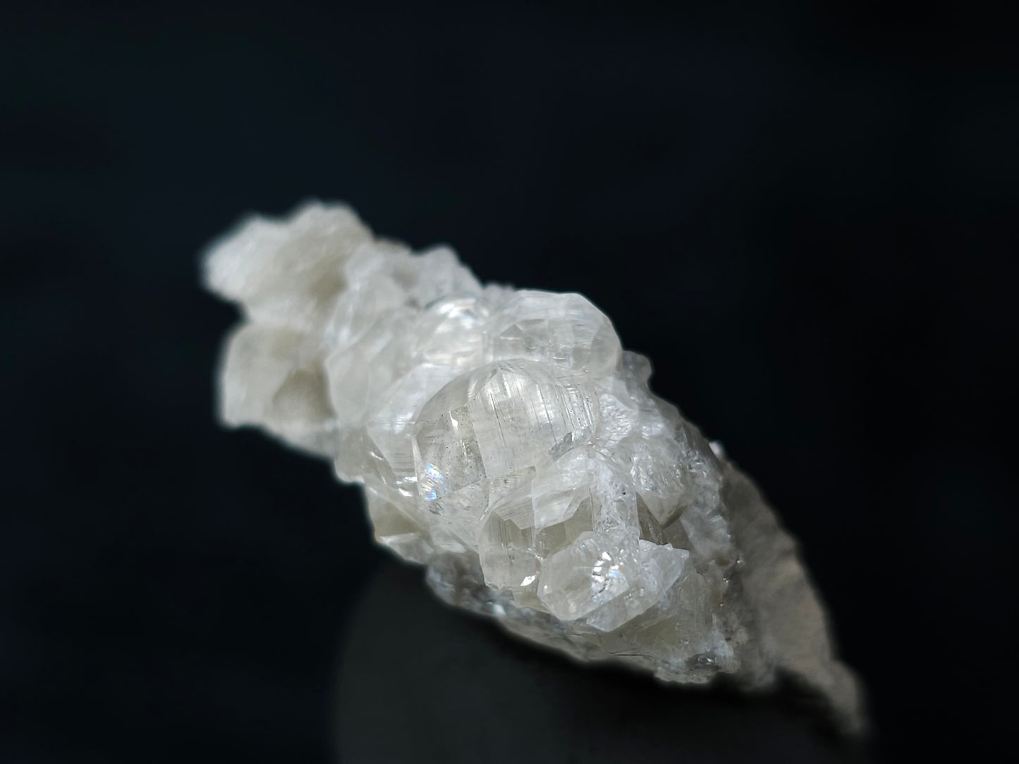 #33627 Super clear Nailhead Spar Calcite tiny cluster