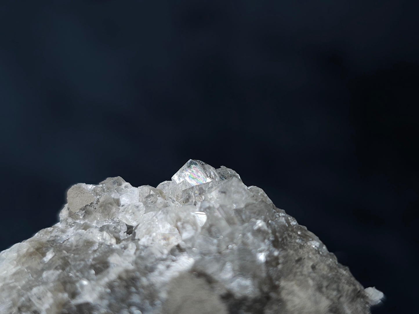 #33628 Super clear Nailhead Spar Calcite tiny cluster