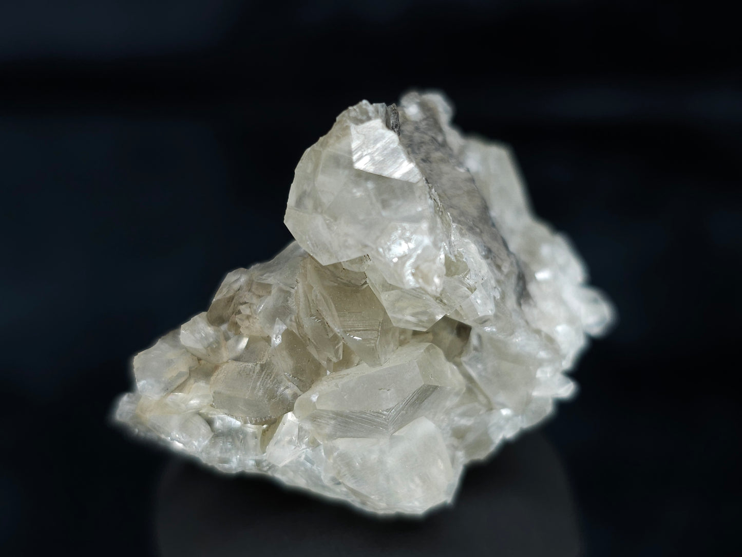 #33633 Super clear Nailhead Spar Calcite tiny cluster