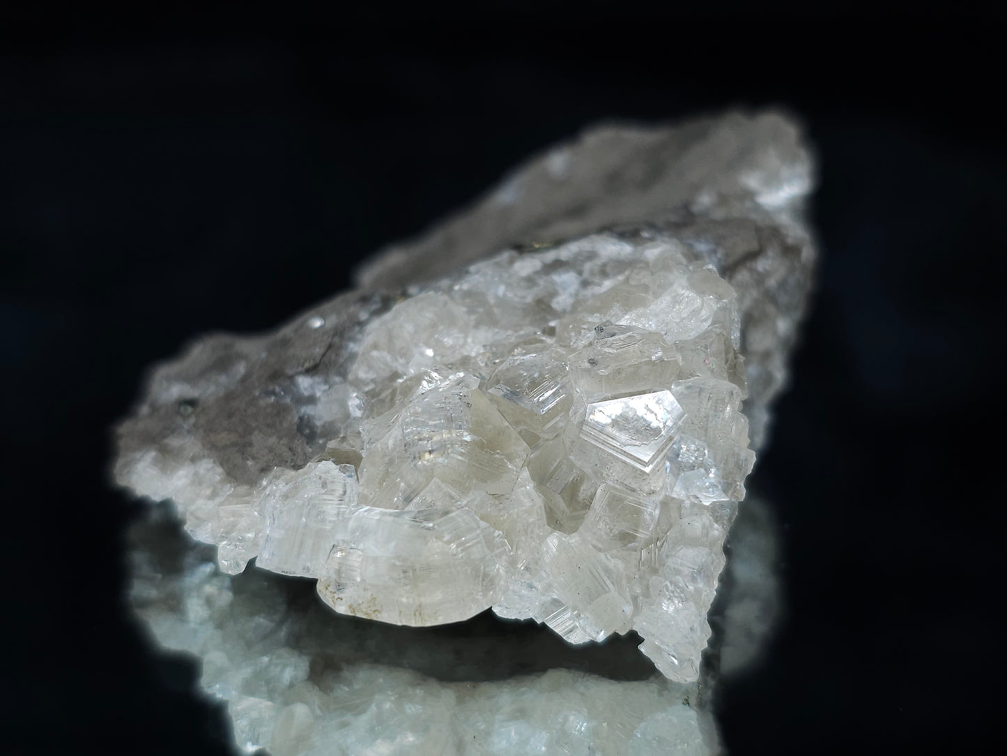 #33676 Super clear Nailhead Spar Calcite cluster and Chalcopyrite ore and multiple small fossils in the matrix