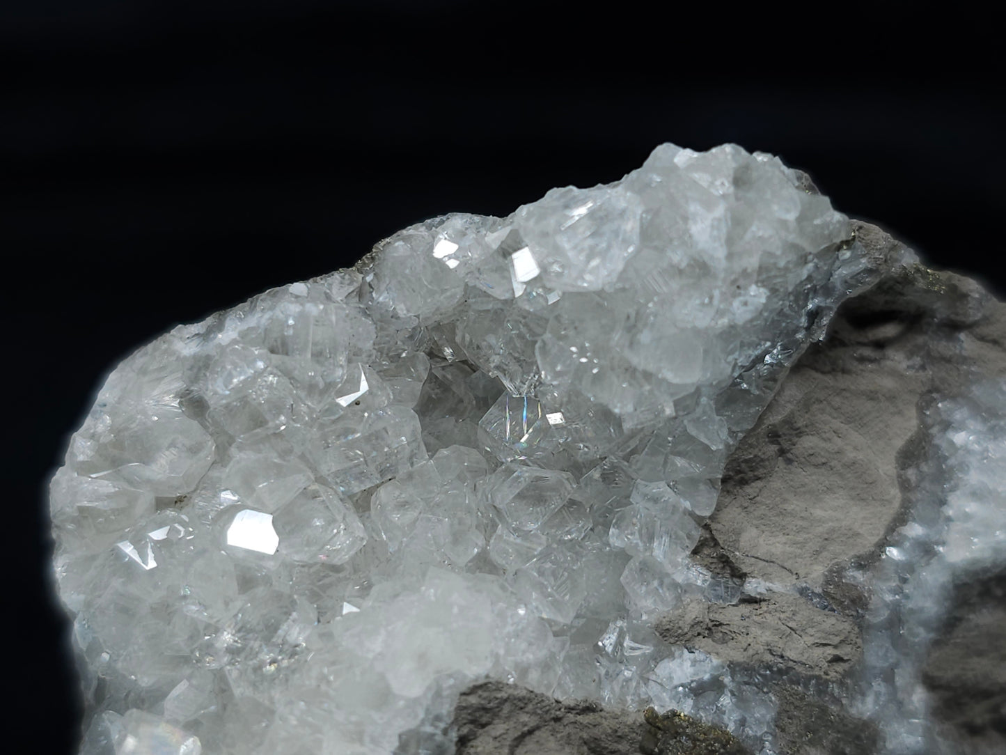 #33684 Super clear Nailhead Calcite Spar cluster and Chalcopyrite ore and multiple small fossils in the matrix