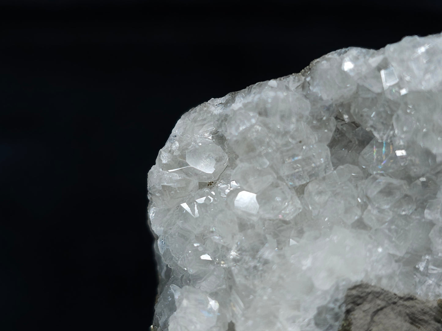 #33684 Super clear Nailhead Calcite Spar cluster and Chalcopyrite ore and multiple small fossils in the matrix