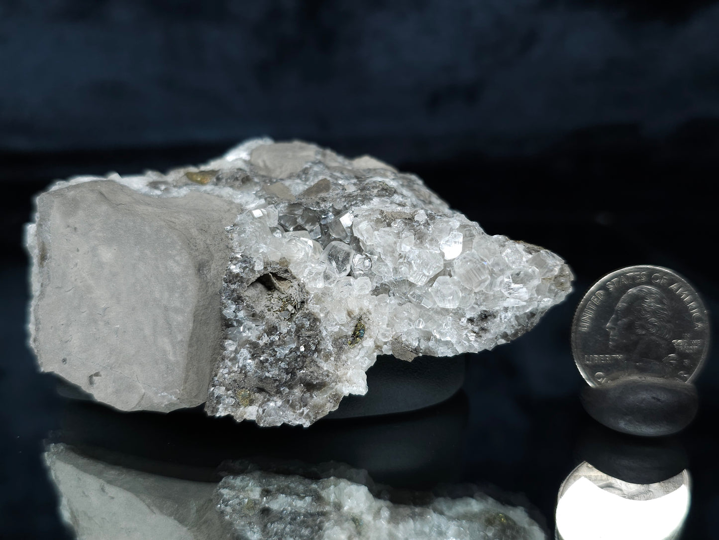 #33688 Super clear Nailhead Spar Calcite cluster and Chalcopyrite ore and multiple small fossils in the matrix