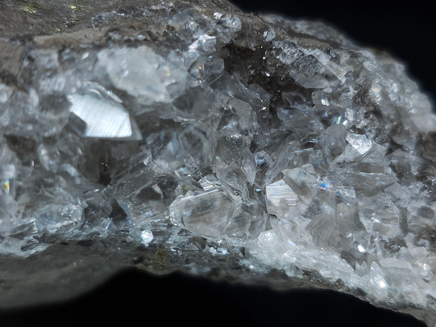 #33694 Super clear Nailhead Spar Calcite cluster and Chalcopyrite ore and multiple small fossils in the matrix