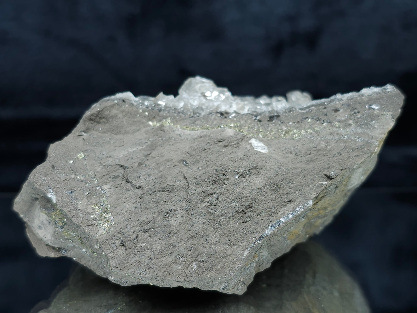 #33696 Super clear Nailhead Spar Calcite cluster and Chalcopyrite ore and multiple small fossils in the matrix
